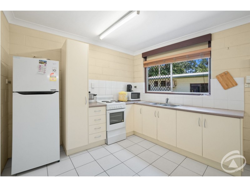24 Creedy Street, Westcourt QLD 4870