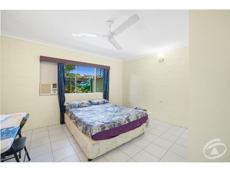 24 Creedy Street, Westcourt QLD 4870