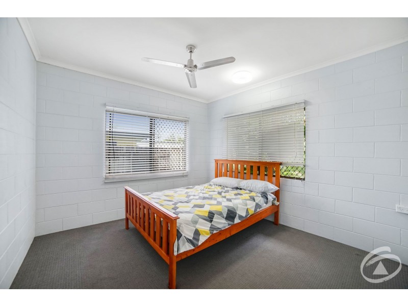 15 Silkwood Close, Manoora QLD 4870