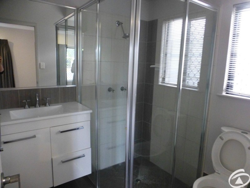 2/7 Kingsley Close, White Rock QLD 4868