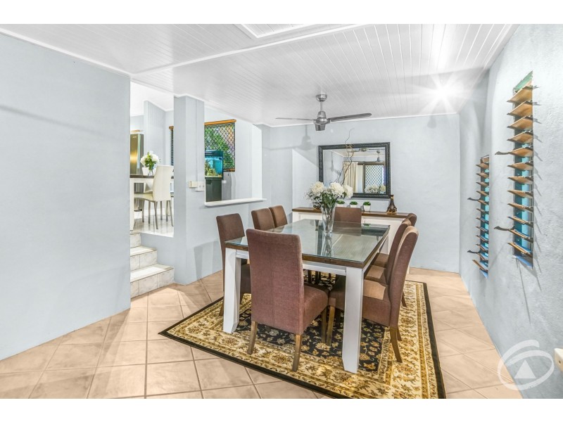 10 Cicero Close, Mooroobool QLD 4870