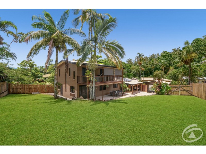 10 Cicero Close, Mooroobool QLD 4870