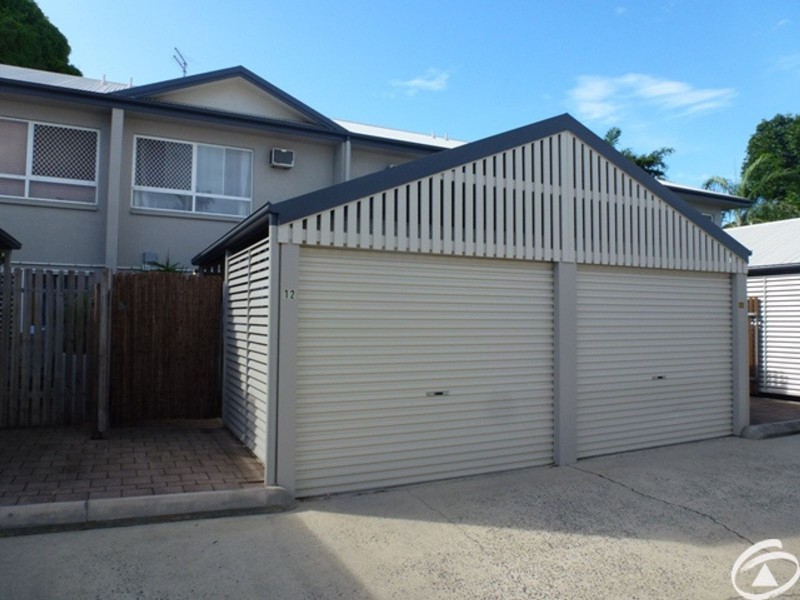 12/189-193 Buchan Street, Bungalow QLD 4870