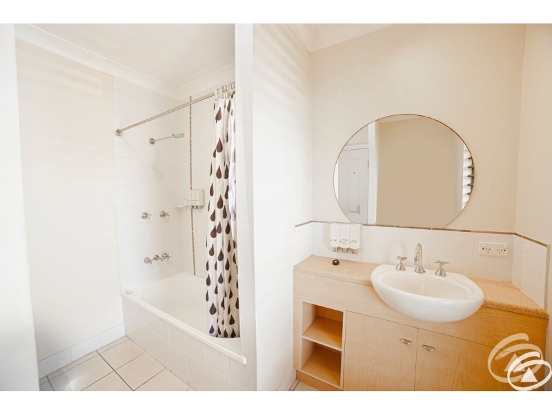 19/232 Grafton Street, Cairns North QLD 4870