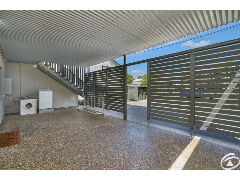 5B Lumley, Parramatta Park QLD 4870