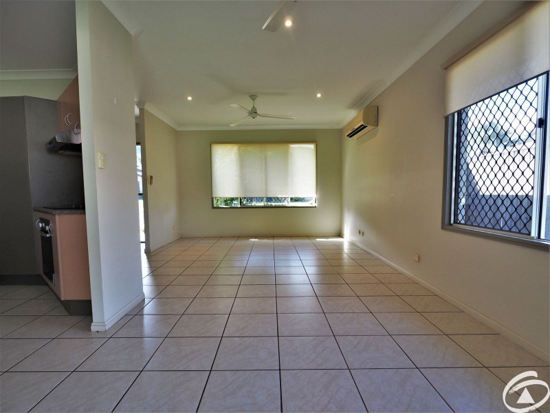 39 Fitzmaurice Drive, Bentley Park QLD 4869