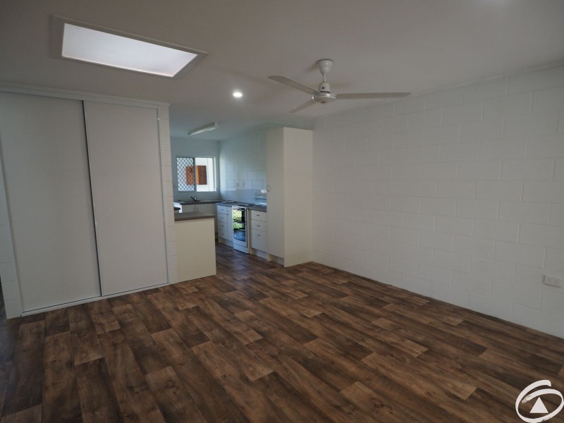 2/24 Mahogany Street, Manoora QLD 4870