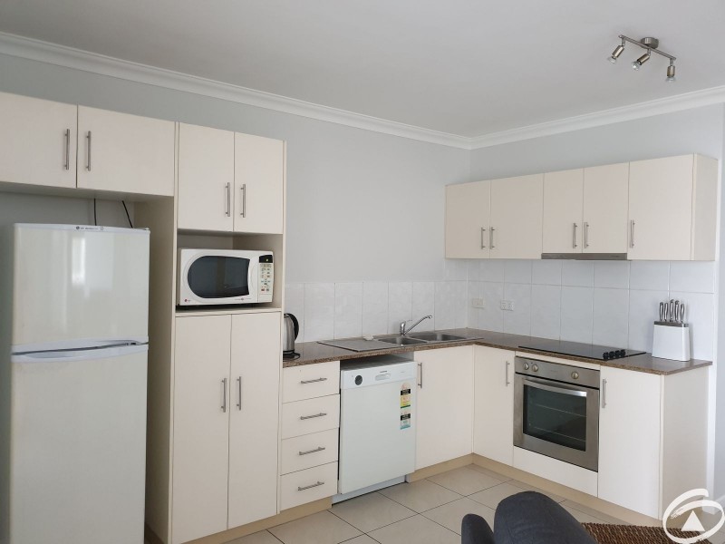 11B/210 Grafton Street, Cairns North QLD 4870