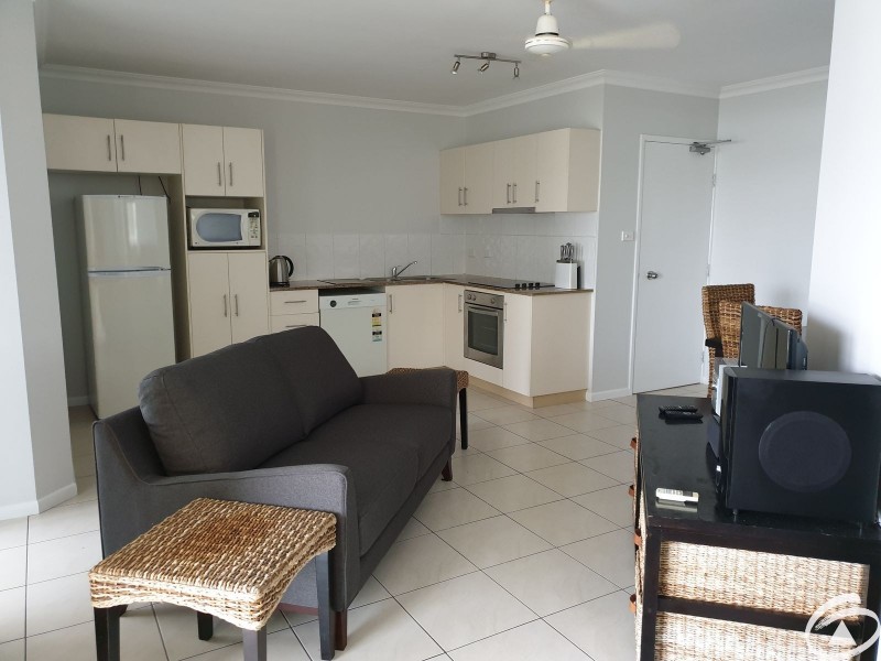 11B/210 Grafton Street, Cairns North QLD 4870