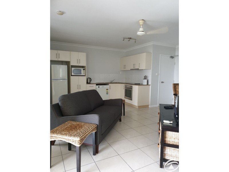 11B/210 Grafton Street, Cairns North QLD 4870