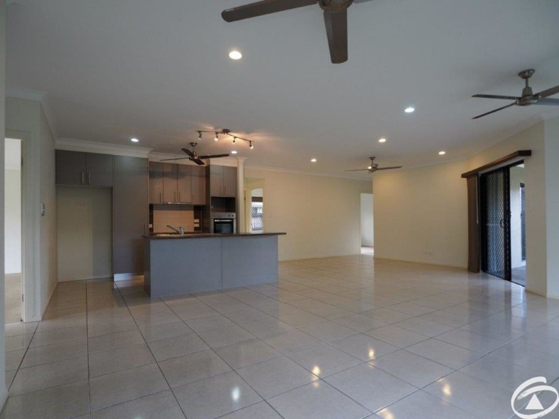 165 Timberlea Drive, Bentley Park QLD 4869