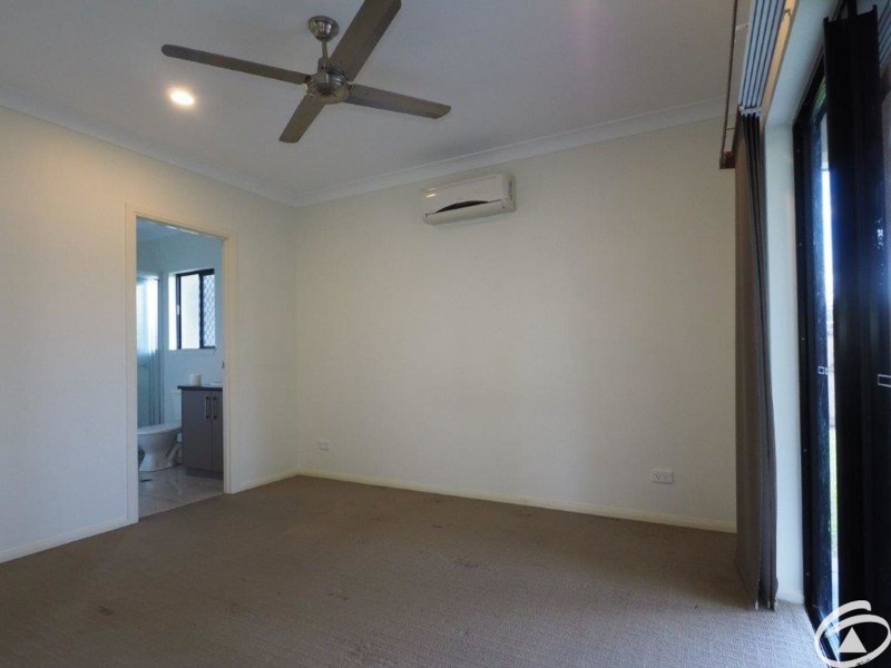 165 Timberlea Drive, Bentley Park QLD 4869