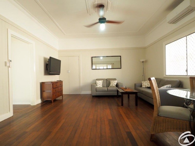 1/42 Lily Street, Cairns North QLD 4870