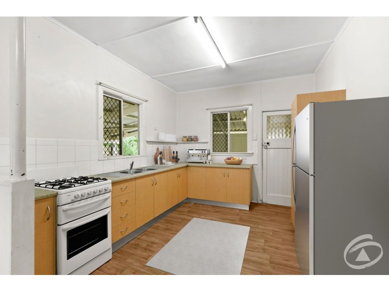 12 Dalton Street, Bungalow QLD 4870