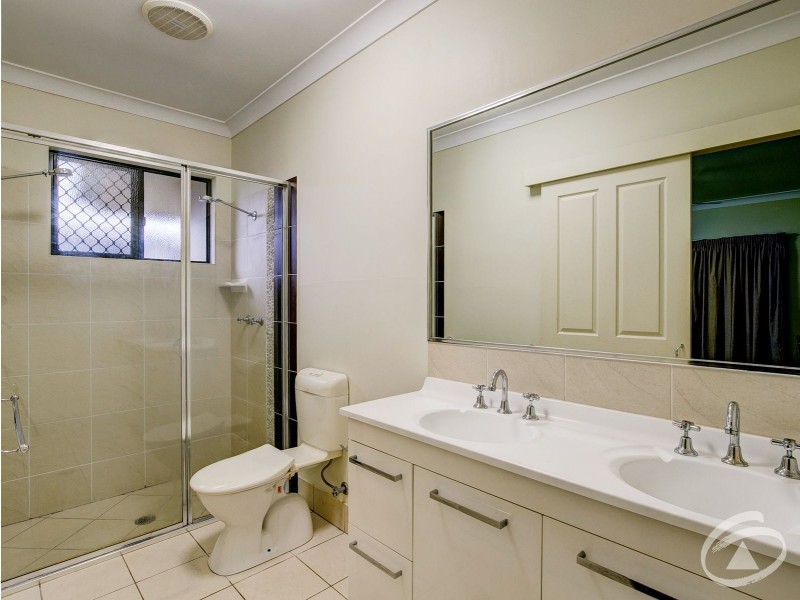 12 Banville Street, Edmonton QLD 4869