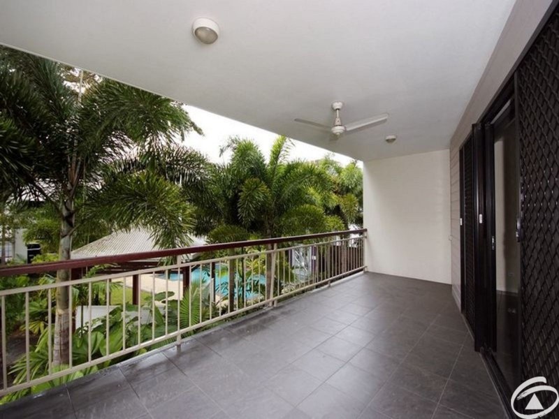 19/351 Lake Street, Cairns North QLD 4870