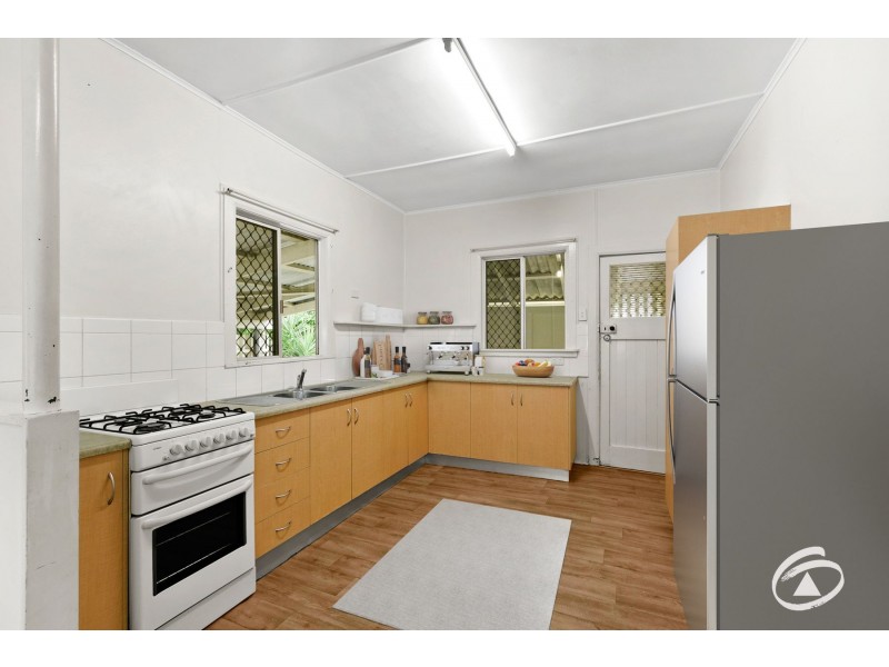 12 Dalton Street, Bungalow QLD 4870