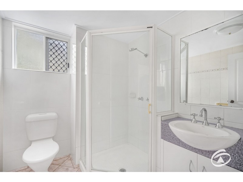 1/23 Digger Street, Cairns North QLD 4870