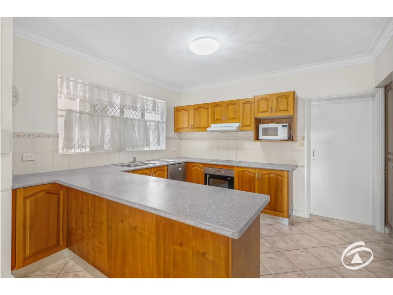 1/23 Digger Street, Cairns North QLD 4870