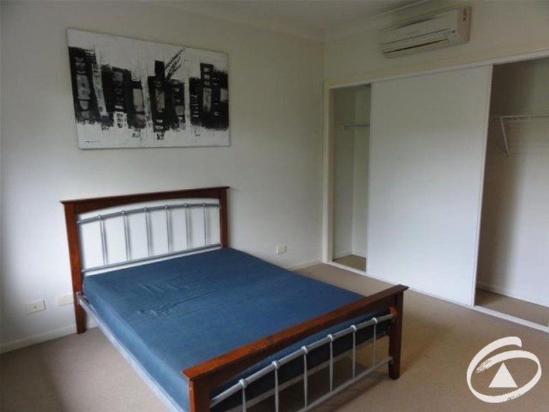 2/9 Grantala Street, Manoora QLD 4870