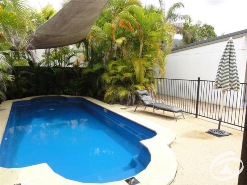 2/9 Grantala Street, Manoora QLD 4870