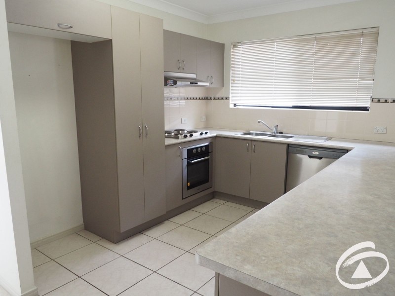 16 Smoko Close, Brinsmead QLD 4870