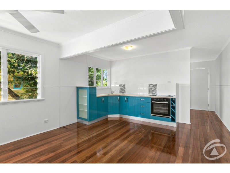 1/235 Aumuller Street, Westcourt QLD 4870