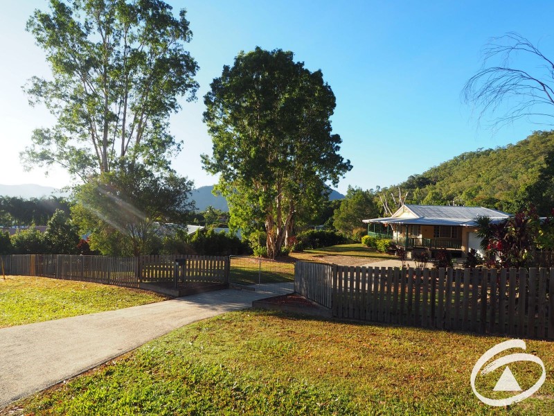 33-35 Hooper Close, Gordonvale QLD 4865