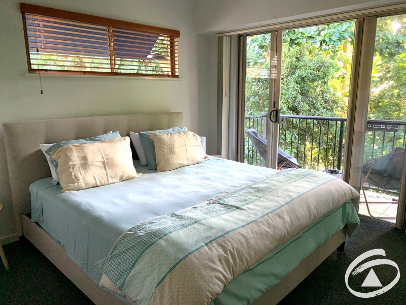 1904/22-26 Clifton Road, Clifton Beach QLD 4879