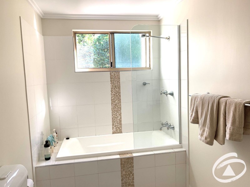 1904/22-26 Clifton Road, Clifton Beach QLD 4879