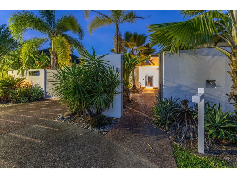 49 Harbour Drive, Trinity Park QLD 4879