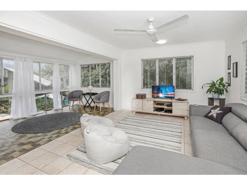 13A Ray Street, Yorkeys Knob QLD 4878