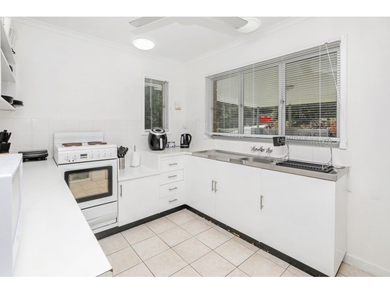 13A Ray Street, Yorkeys Knob QLD 4878