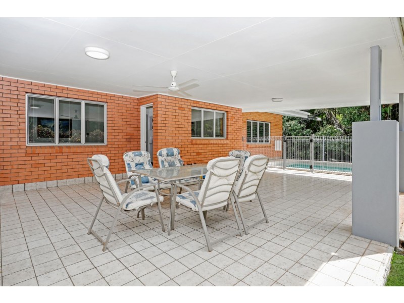 13A Ray Street, Yorkeys Knob QLD 4878