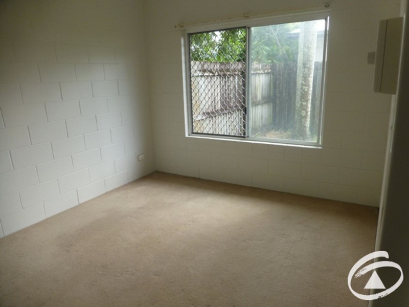 1/34 Ireland Crescent, Whitfield QLD 4870