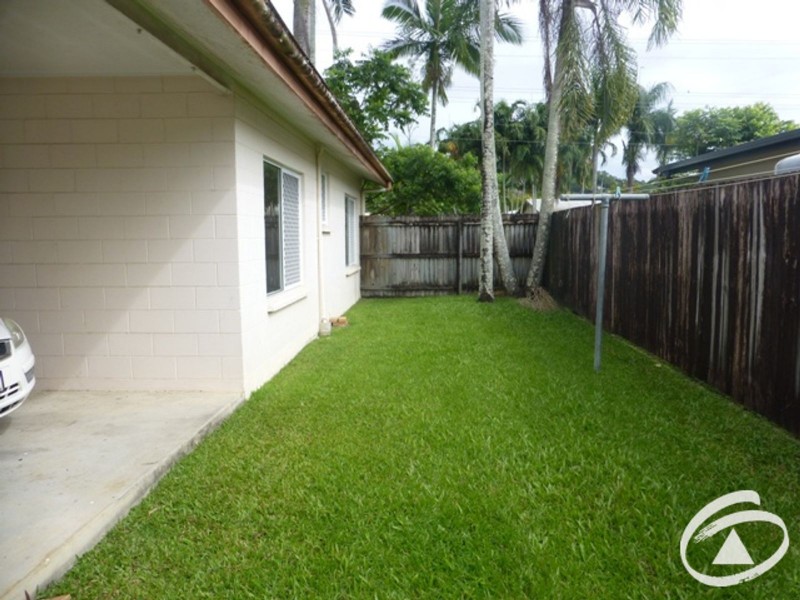 1/34 Ireland Crescent, Whitfield QLD 4870