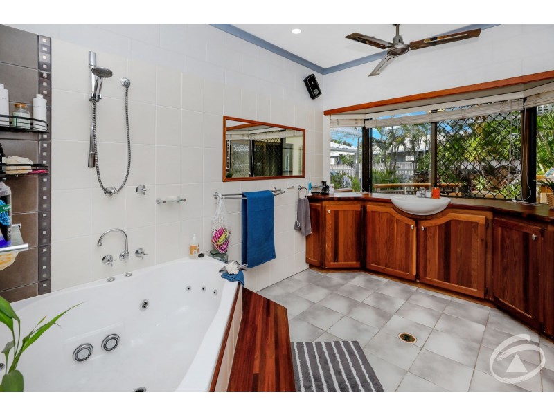 86 Cottesloe Drive, Kewarra Beach QLD 4879