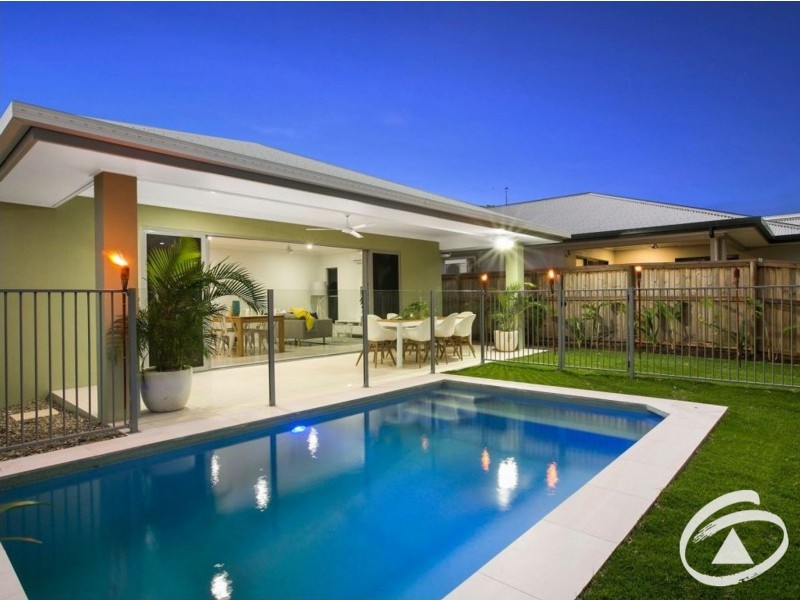 12 Midship Street, Trinity Beach QLD 4879