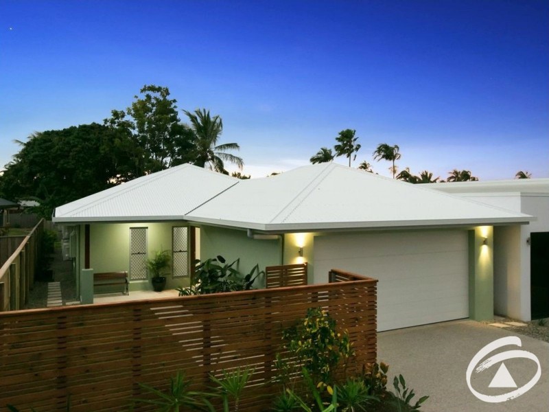 12 Midship Street, Trinity Beach QLD 4879