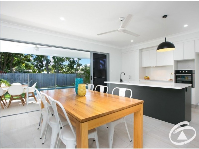 12 Midship Street, Trinity Beach QLD 4879