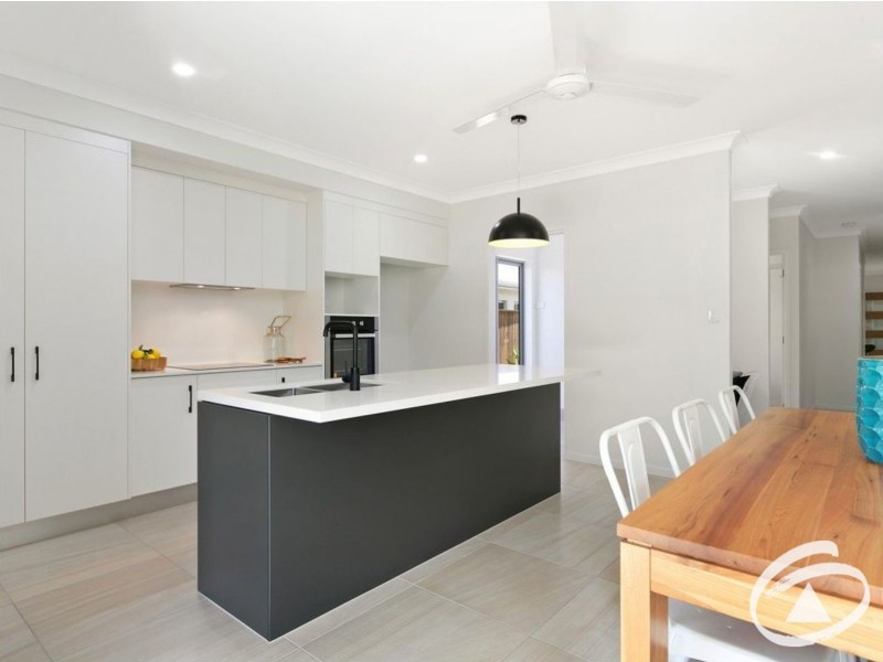 12 Midship Street, Trinity Beach QLD 4879