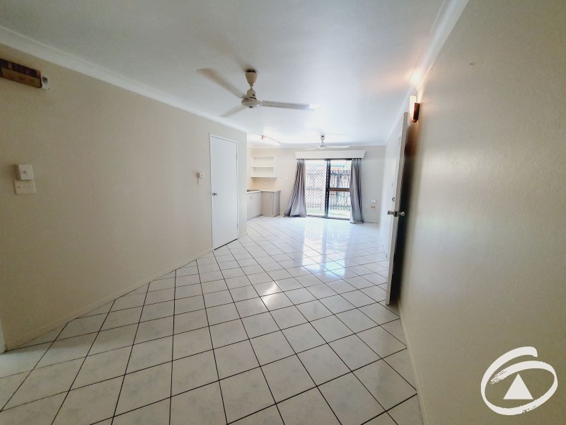 13/350 Sheridan Street, Cairns North QLD 4870