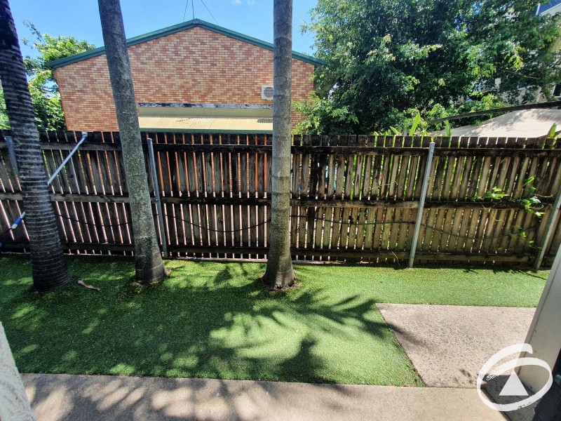 13/350 Sheridan Street, Cairns North QLD 4870