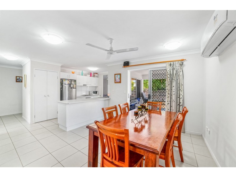38 Phoenix Street, White Rock QLD 4868