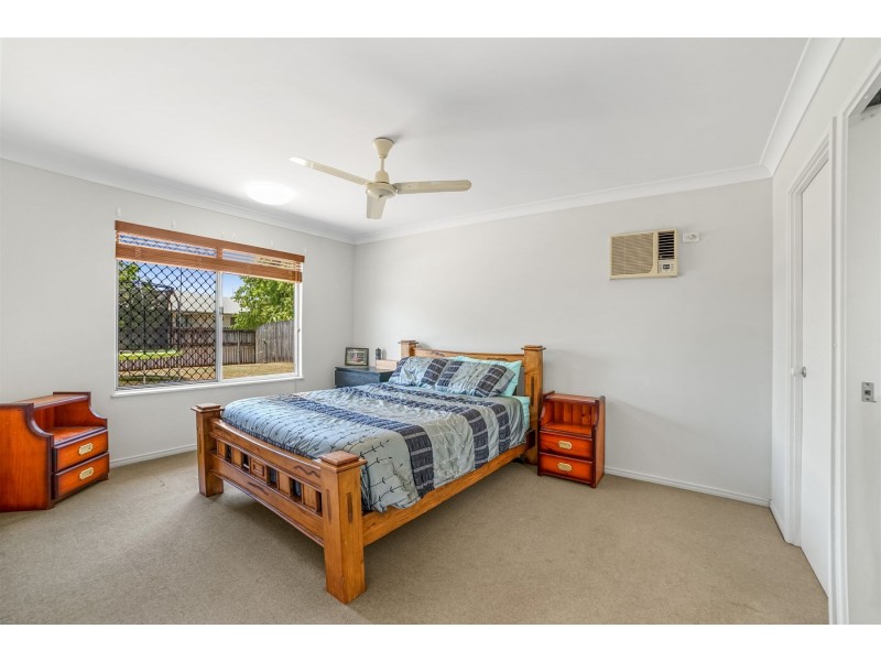 38 Phoenix Street, White Rock QLD 4868