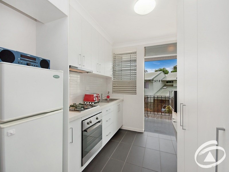 8/2 Kidston Street, Bungalow QLD 4870
