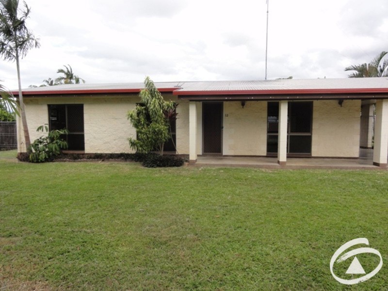 12 Fuscia Court, Mooroobool QLD 4870