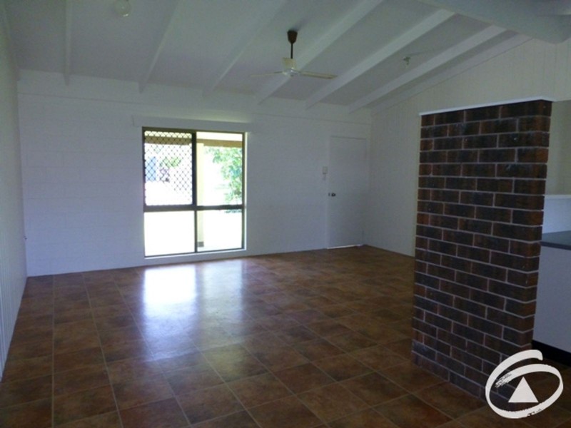 12 Fuscia Court, Mooroobool QLD 4870