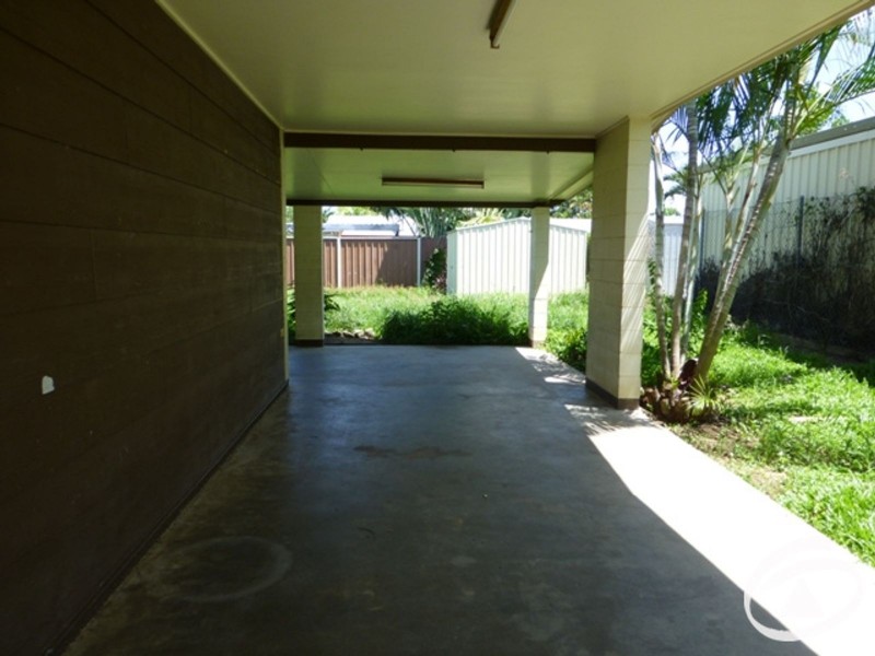 12 Fuscia Court, Mooroobool QLD 4870