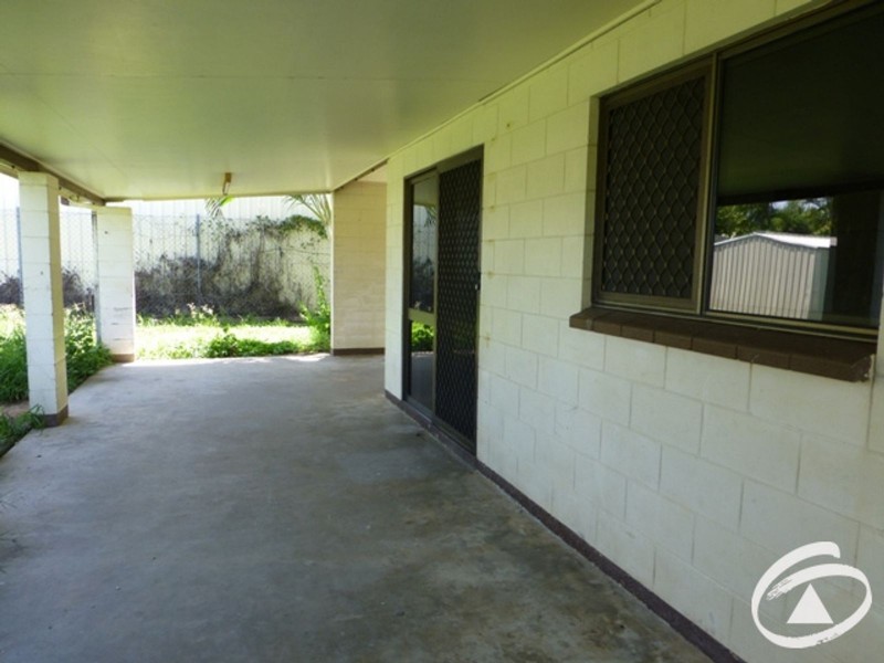 12 Fuscia Court, Mooroobool QLD 4870